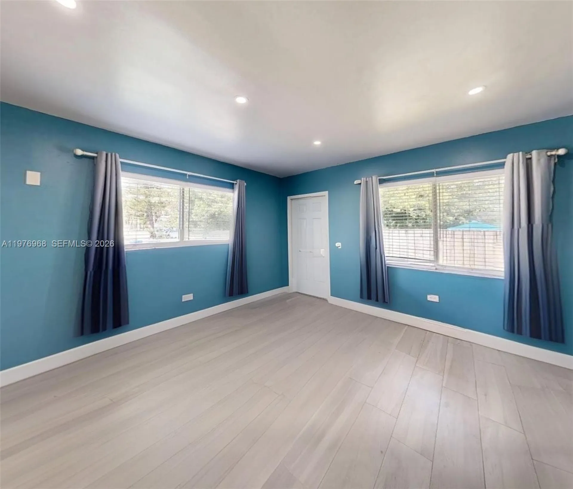 2411 Thomas Street Hollywood FL 33020