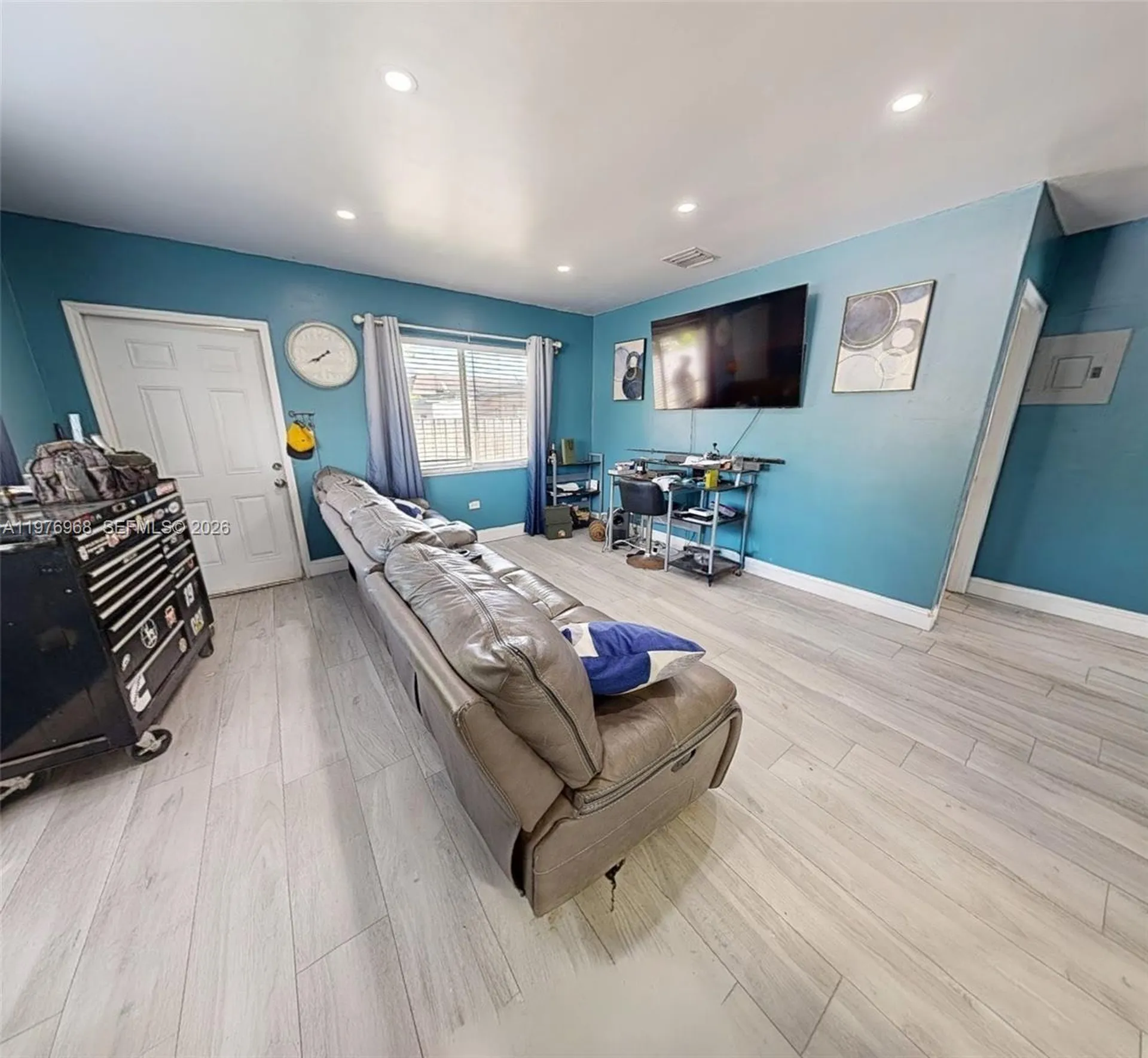 2411 Thomas Street Hollywood FL 33020