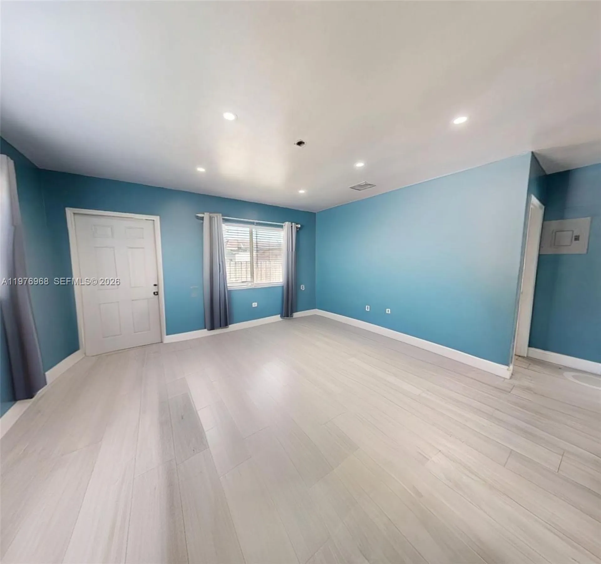 2411 Thomas Street Hollywood FL 33020