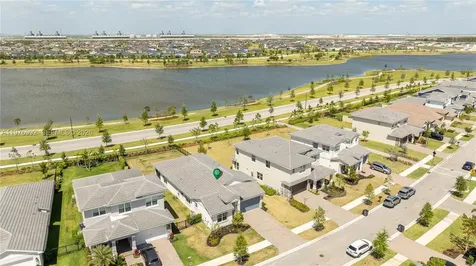 19510 Broad Shore Walk Loxahatchee FL 33470