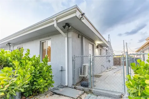 1836 NW 16th Terrace Miami FL 33125
