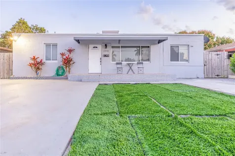 1836 NW 16th Terrace Miami FL 33125