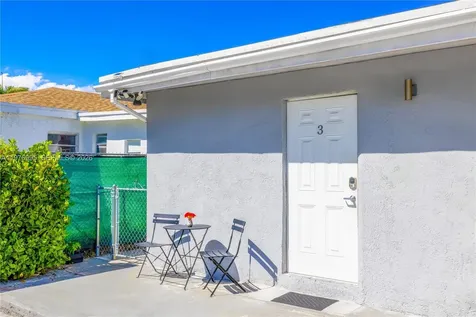 1836 NW 16th Terrace Miami FL 33125