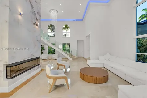 6290 SW 130th Terrace Pinecrest FL 33156
