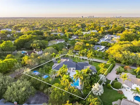 6290 SW 130th Terrace Pinecrest FL 33156