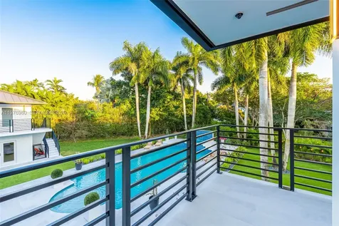 6290 SW 130th Terrace Pinecrest FL 33156