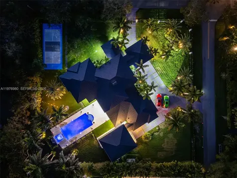 6290 SW 130th Terrace Pinecrest FL 33156