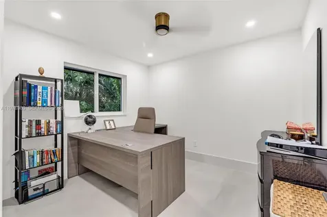 6290 SW 130th Terrace Pinecrest FL 33156