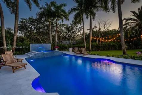 6290 SW 130th Terrace Pinecrest FL 33156