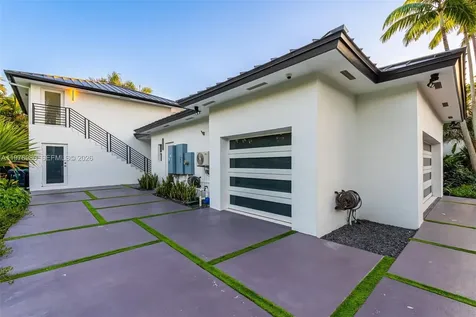 6290 SW 130th Terrace Pinecrest FL 33156