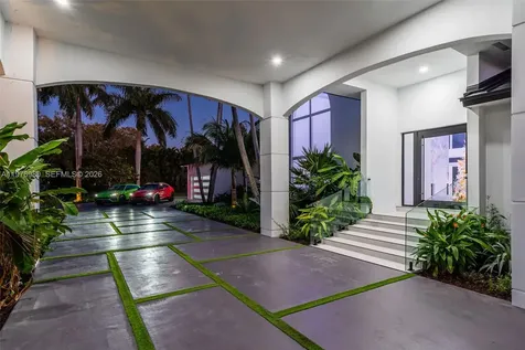 6290 SW 130th Terrace Pinecrest FL 33156