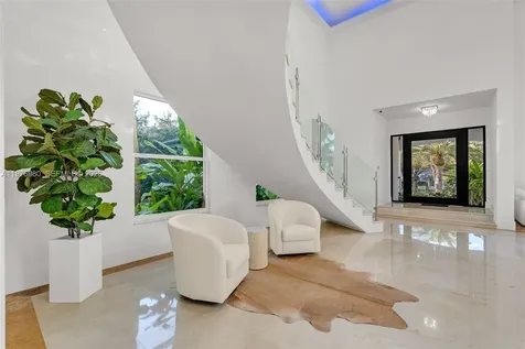 6290 SW 130th Terrace Pinecrest FL 33156