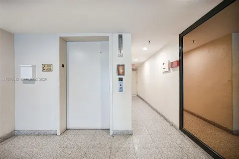 1150 Collins Avenue Miami Beach FL 33139