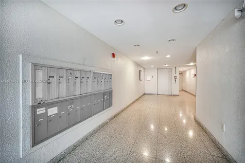1150 Collins Avenue Miami Beach FL 33139