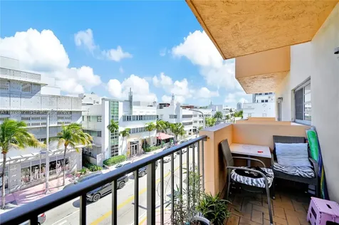 1150 Collins Avenue Miami Beach FL 33139