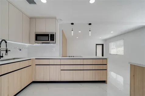 11351 SW 52nd Terrace Miami FL 33165