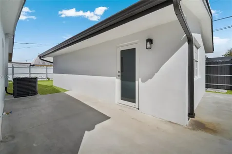 11351 SW 52nd Terrace Miami FL 33165
