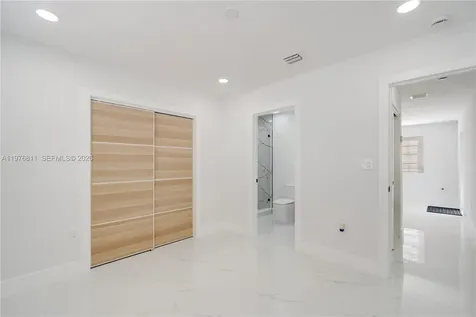 11351 SW 52nd Terrace Miami FL 33165