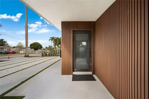 11351 SW 52nd Terrace Miami FL 33165