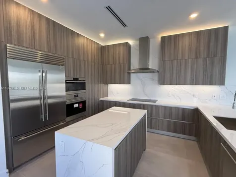 19616 NE 14 Court Miami FL 33179