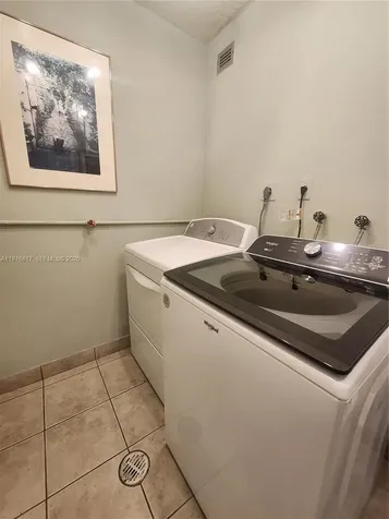 1455 West Avenue Miami Beach FL 33139