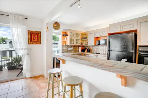 1455 West Avenue Miami Beach FL 33139