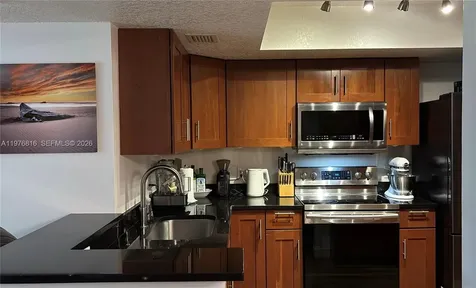 5570 NW 44th Street Lauderhill FL 33319