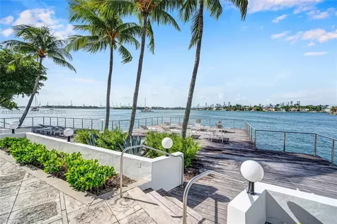 3 Island Avenue Miami Beach FL 33139