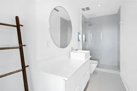3 Island Avenue Miami Beach FL 33139