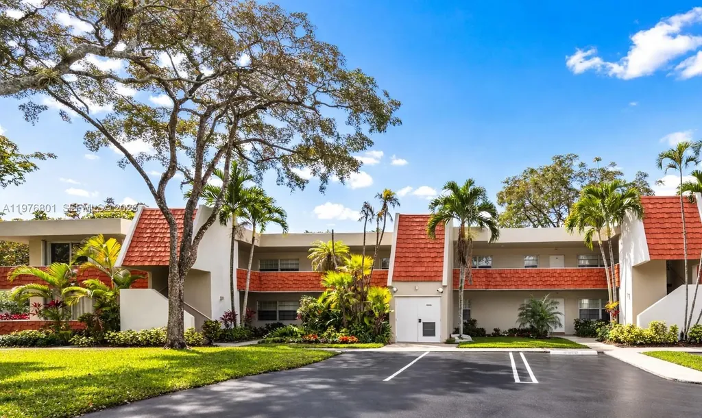 823 Cypress Boulevard Pompano Beach FL 33069