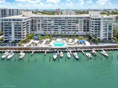 800 West Avenue Miami Beach FL 33139