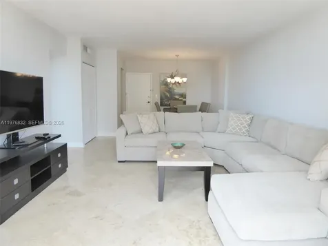 800 West Avenue Miami Beach FL 33139