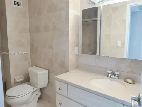800 West Avenue Miami Beach FL 33139