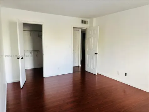 9143 SW 77th Avenue Miami FL 33156