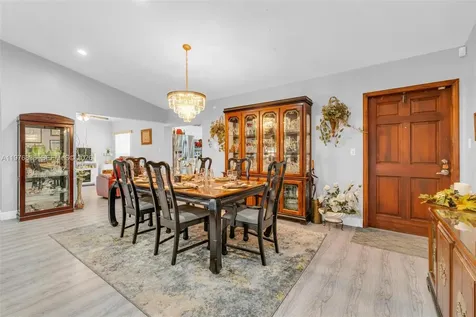 18201 SW 87th Avenue Palmetto Bay FL 33157
