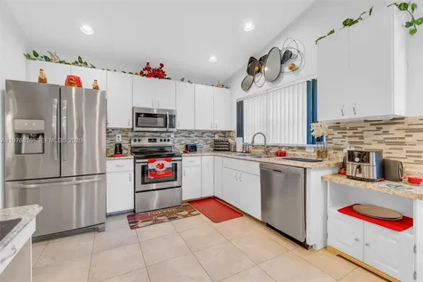 18201 SW 87th Avenue Palmetto Bay FL 33157