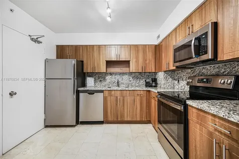 5101 Collins Avenue Miami Beach FL 33140
