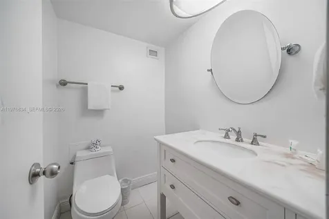 5101 Collins Avenue Miami Beach FL 33140