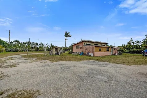 25900 SW 177th Avenue Homestead FL 33031