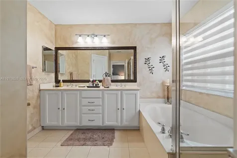 4301 Macarthur Palm Trail Green Acres FL 33463