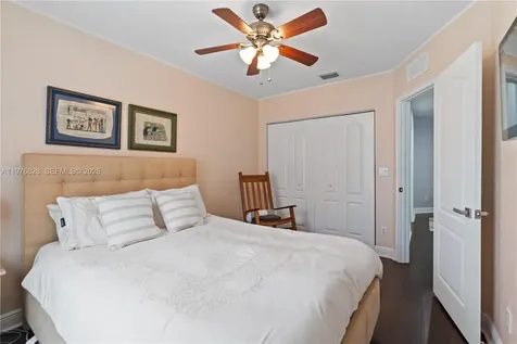 4301 Macarthur Palm Trail Green Acres FL 33463