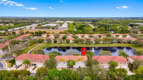 4301 Macarthur Palm Trail Green Acres FL 33463