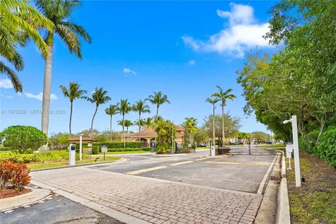 4301 Macarthur Palm Trail Green Acres FL 33463
