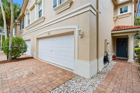 4301 Macarthur Palm Trail Green Acres FL 33463