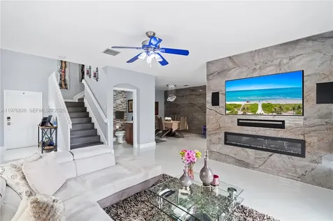 4301 Macarthur Palm Trail Green Acres FL 33463