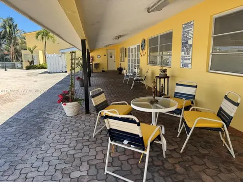 2820 NE 201st Terrace Aventura FL 33180