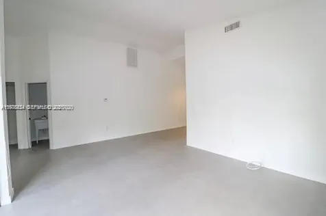 10889 NW 58th Terrace Doral FL 33178