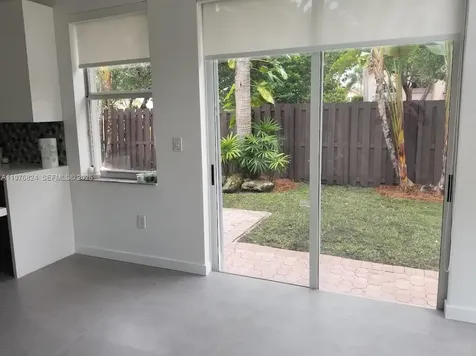 10889 NW 58th Terrace Doral FL 33178
