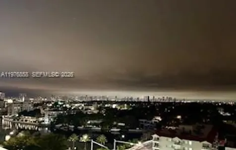 2625 Collins Avenue Miami Beach FL 33140