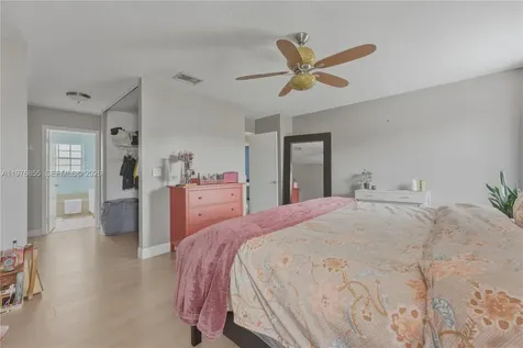 324 NW 153rd Lane Pembroke Pines FL 33028